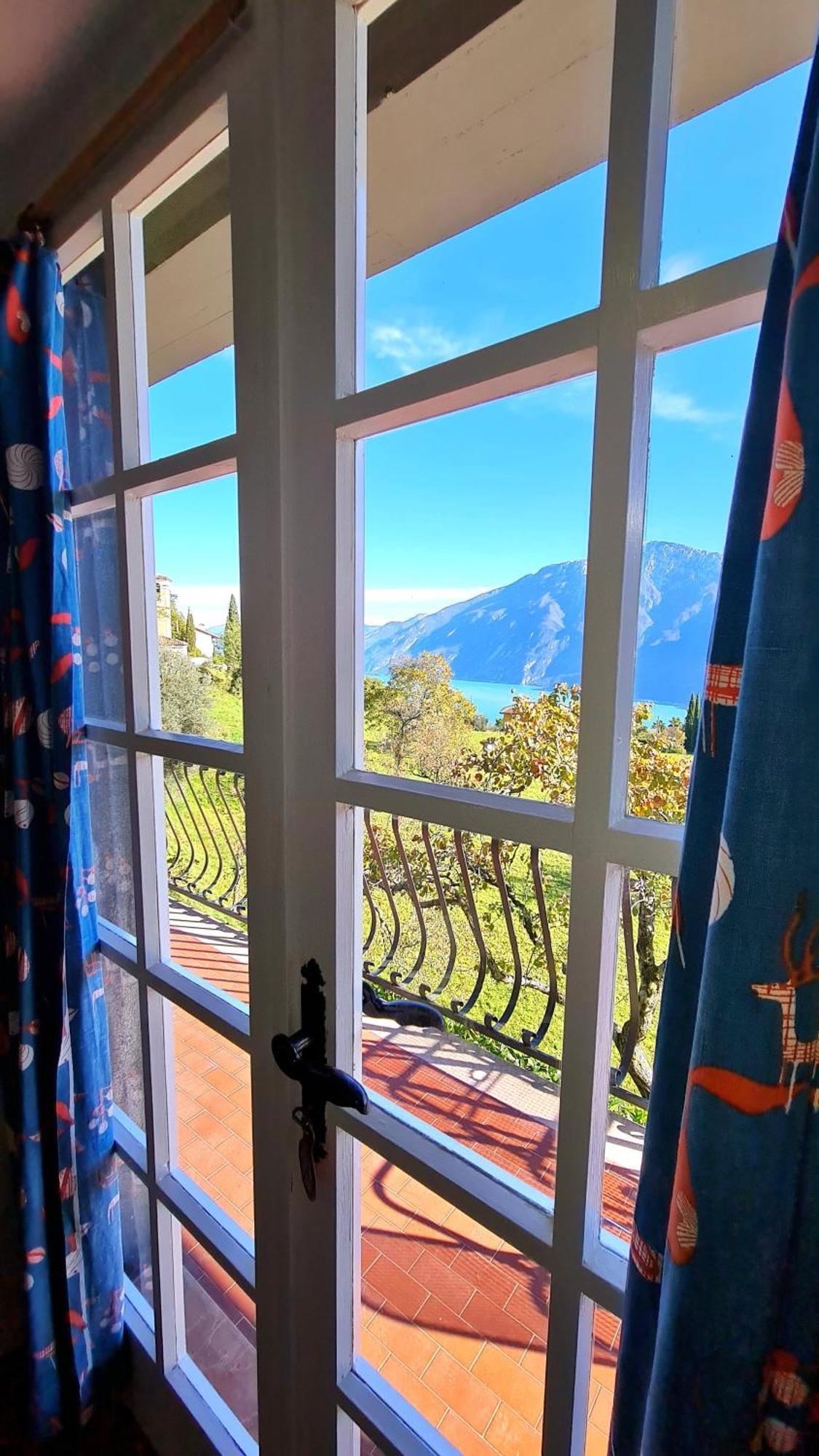 Country House Casa Marisa Garden And Lake View By Garda Domus Mea Tremosine Exterior photo